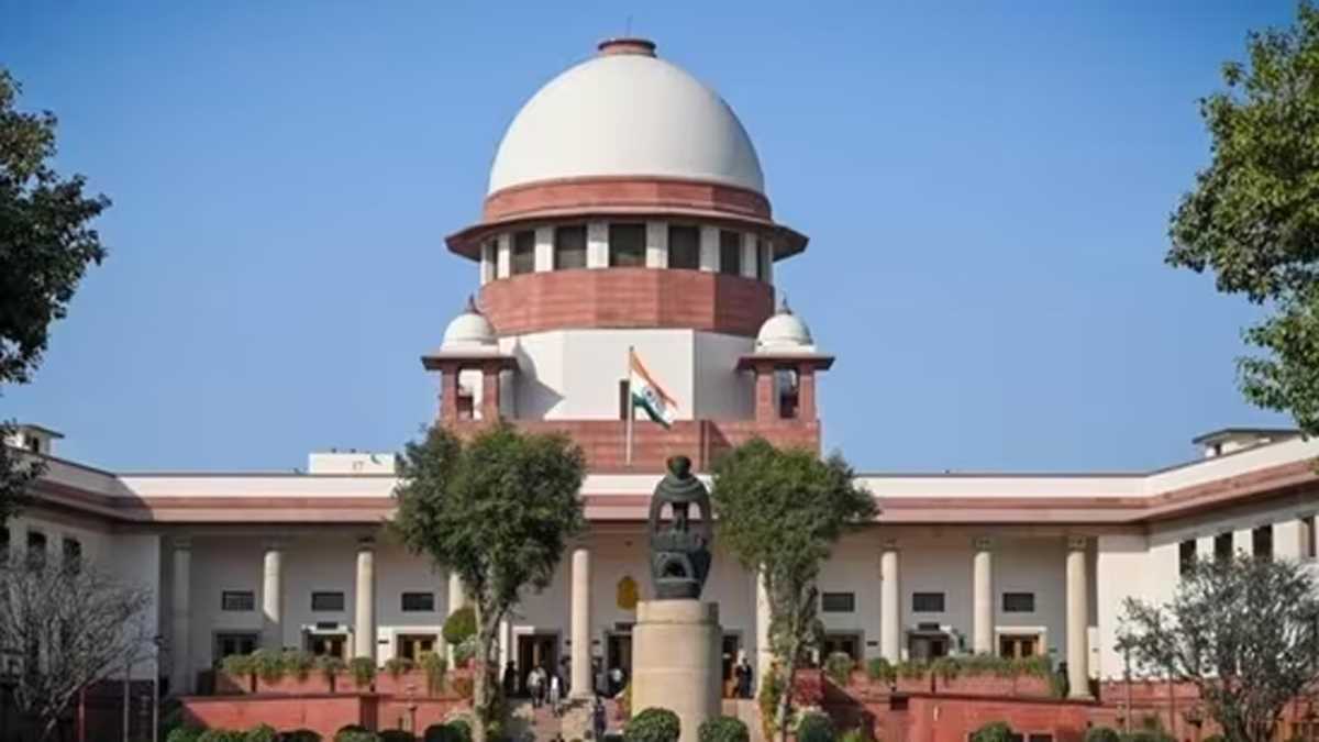 चुनावी बांड मामला : सुप्रीम कोर्ट ने चयनात्मक गोपनीयता, रिश्‍वत को वैध बनाने पर सरकार से की पूछताछ